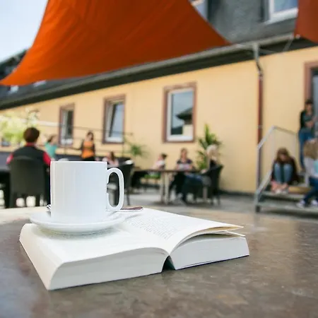 Jugendhaus St. Kilian מילטנברג