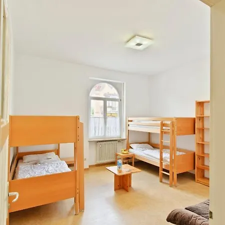 Hostel Jugendhaus St. Kilian *