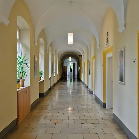 Jugendhaus St. Kilian Auberge de jeunesse *