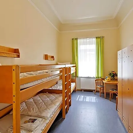 Jugendhaus St. Kilian ميلتينبرغ